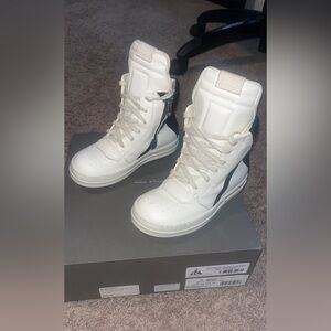 Rick Owens Women's High-Top Sneakers - White